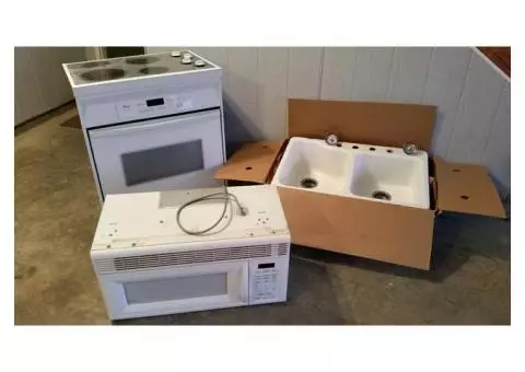 Range, Microwave, Sink